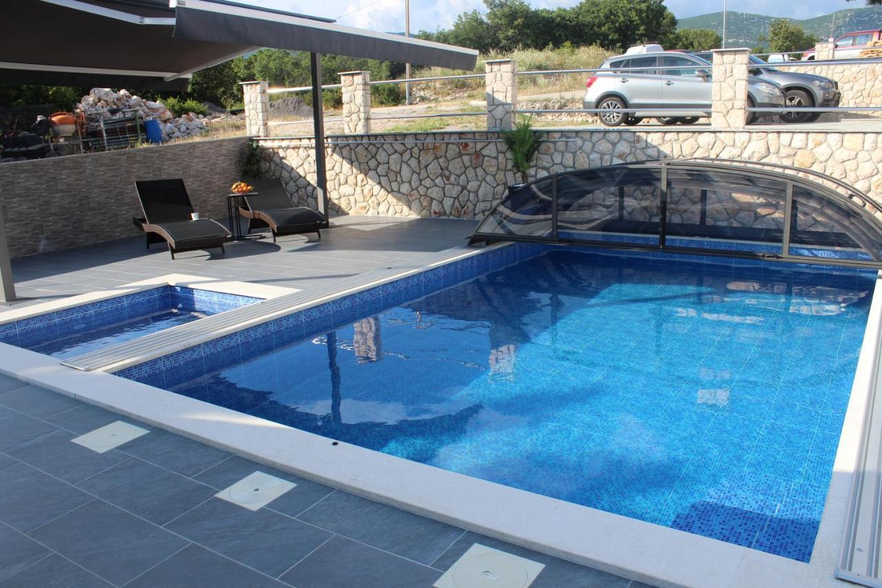 Villa Buba **** Novi Vinodolski Zewnętrze zdjęcie