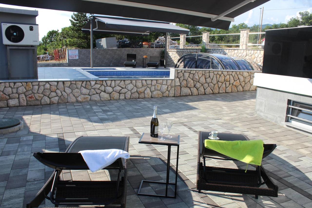 Villa Buba **** Novi Vinodolski Zewnętrze zdjęcie